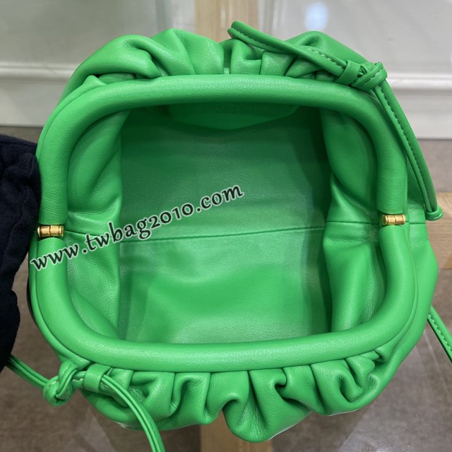 Bottega veneta高端女包 98057 寶緹嘉小號雲朵包 BV經典款pouch雲朵包  gxz1282